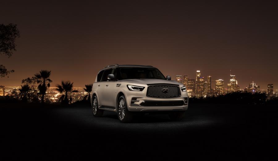  Infiniti QX80 5.6 2018 года  (фото 36 из 117)
